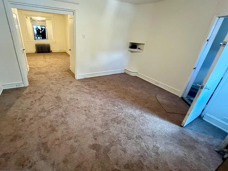 27 Sunshine Rd #1 — Photo 2