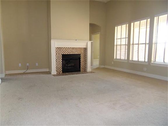 5th image of 1009 Northwood Ln