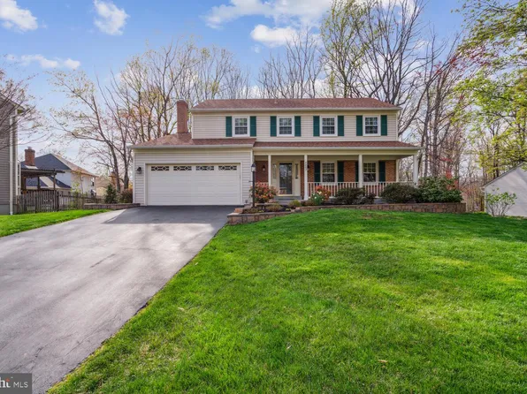 4403 Berwick Pl, Woodbridge, VA 22192