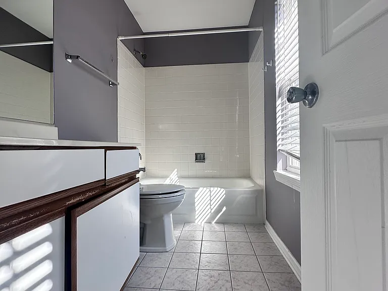 1311 Orleans Dr — Photo 13