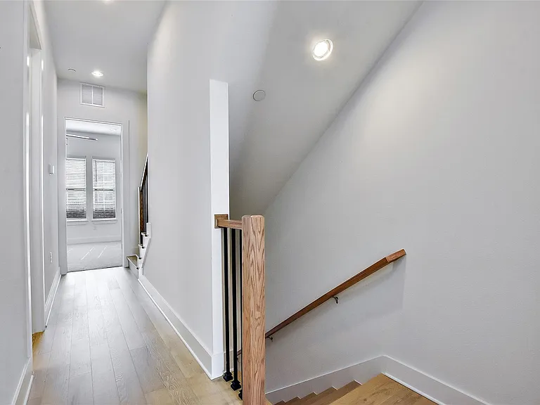 1308 Tinnin Ford Rd #3-unit 3 — Photo 14