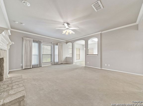 4th image of 8770 Stoney Brook Dr