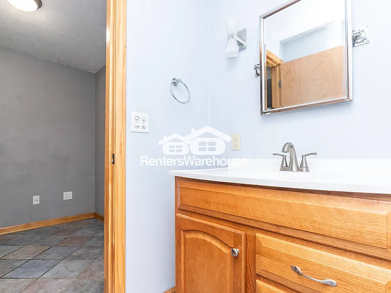 804 Stratford Dr — Photo 27