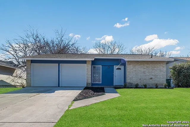 3 bed, 2.0 bath, 1264 sqft, $1,500 — Photo 1