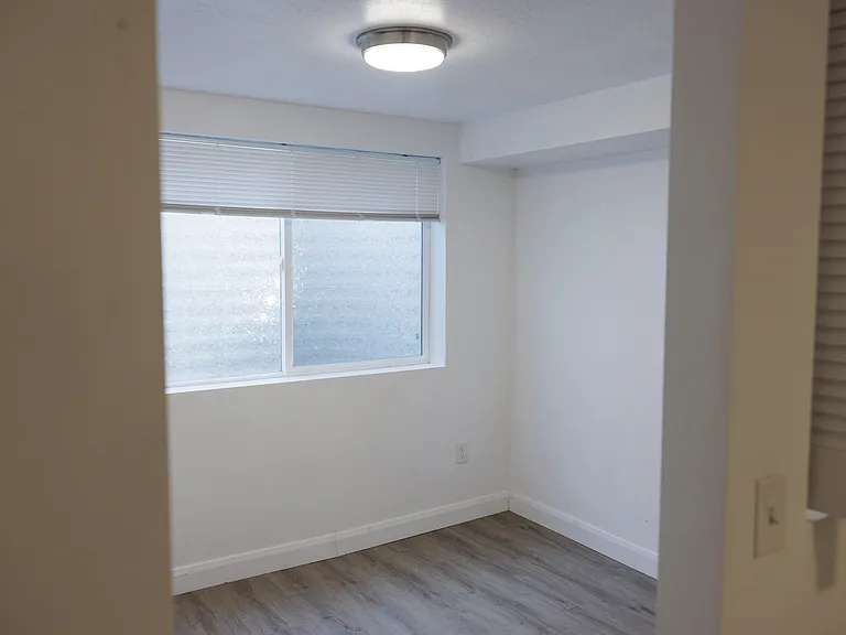1834 Gregson Ave #NA — Photo 8