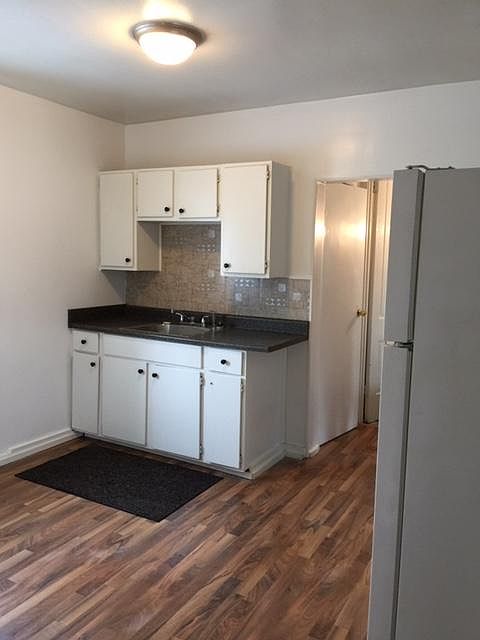 1st image of 13 Miller St