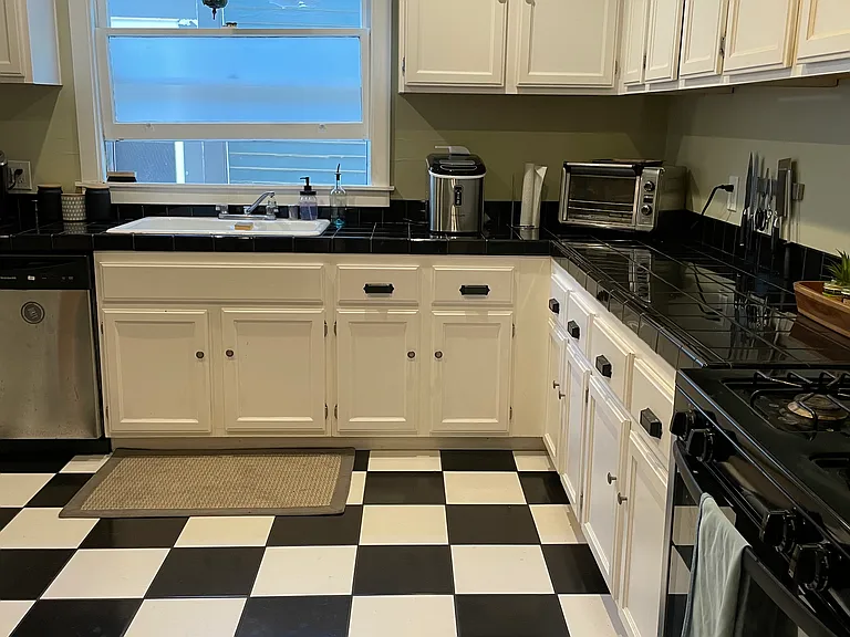 4548 North Ave — Photo 6