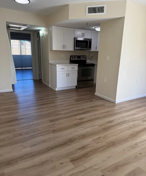 12221 W Bell Rd #250 — Photo 2