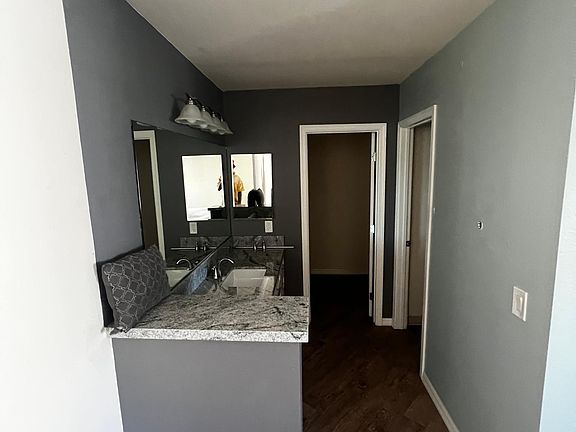 3rd image of 4725 Talmadge Canyon Row
