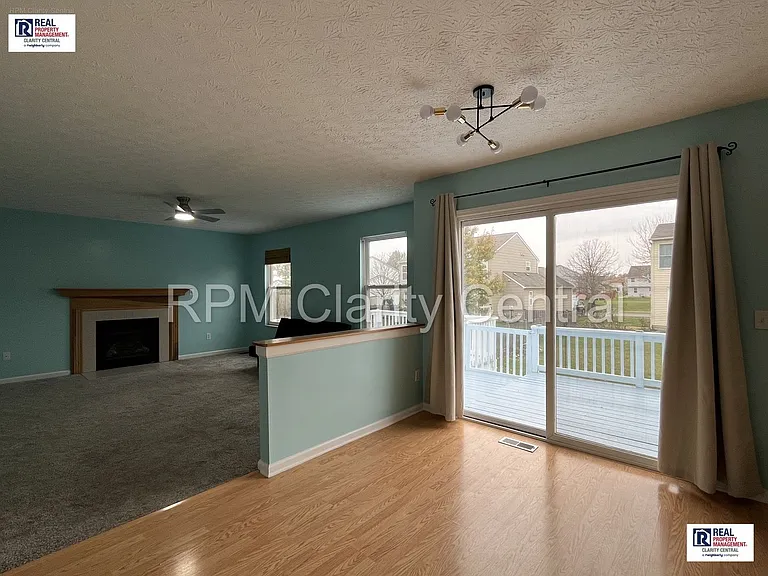 571 Peak Ct — Photo 5
