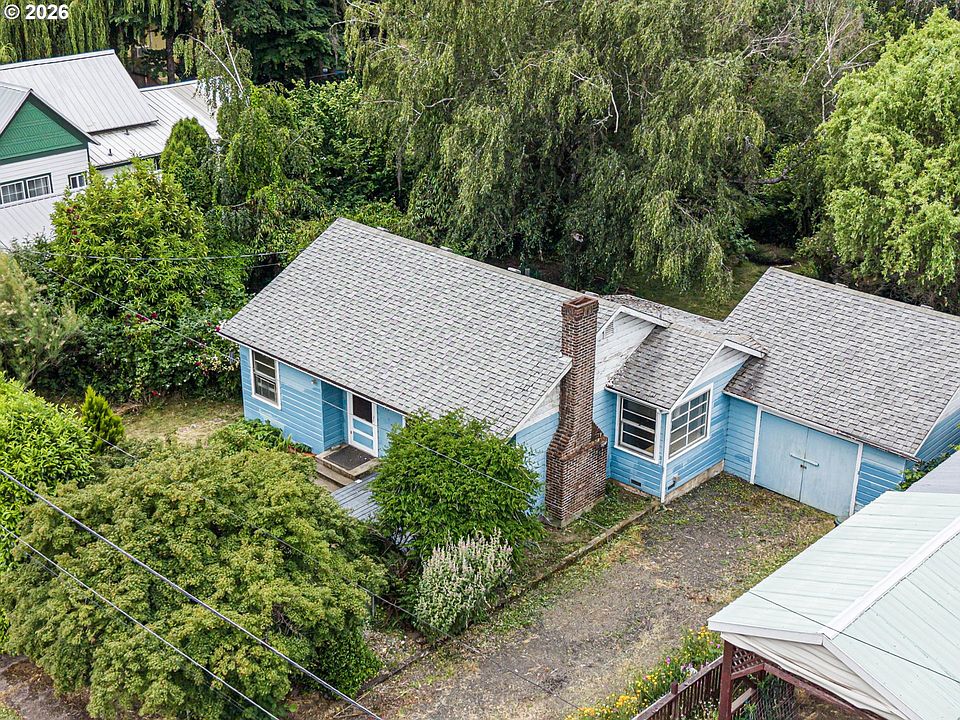 1st image of 415 Date St