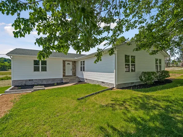 54 Hickman Hwy, Gordonsville, TN 38563