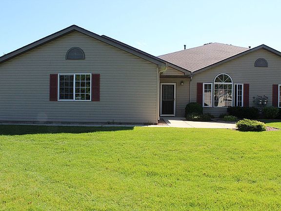 4th image of 9 Carriage Ln