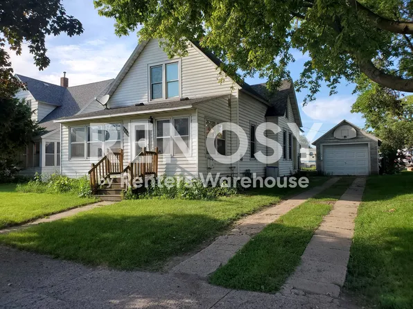 105 W Franklin St, Morristown, MN 55052
