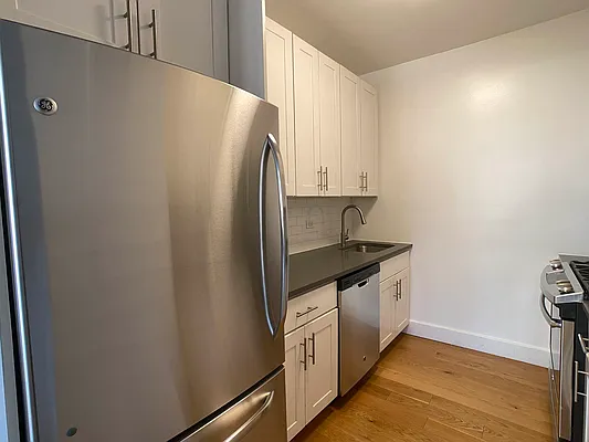 Rented by Tourma Realty LLC | media 2