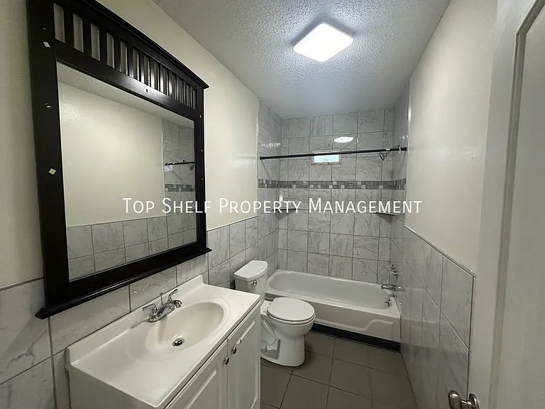 1629 Capitol Ave — Photo 7