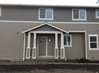 1683 Burnside Pl UNIT C, Dupont, WA 98327