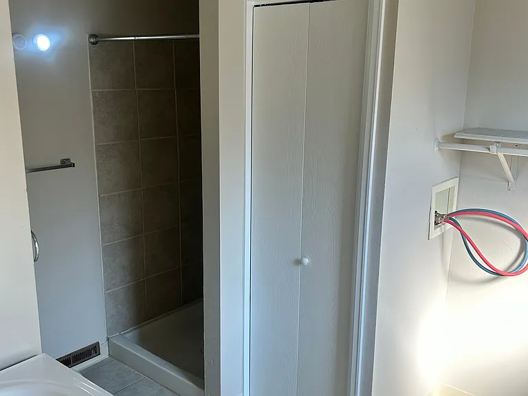 88 Rose Dr — Photo 14