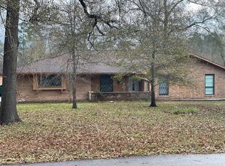 1700 Red Oak Ct, Conroe, TX 77301