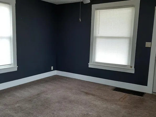 1034 Hopley Ave, Bucyrus, OH 44820