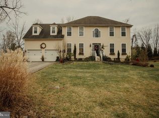 131 Scott Dr, Shepherdstown, WV 25443
