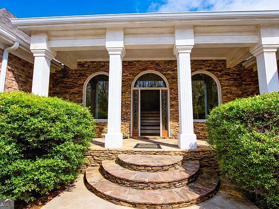 2nd image of 10060 Buice Rd