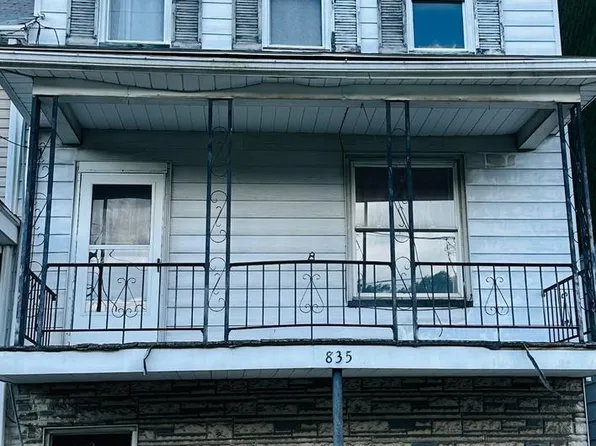 835 Forest Ln, Pottsville, PA 17901