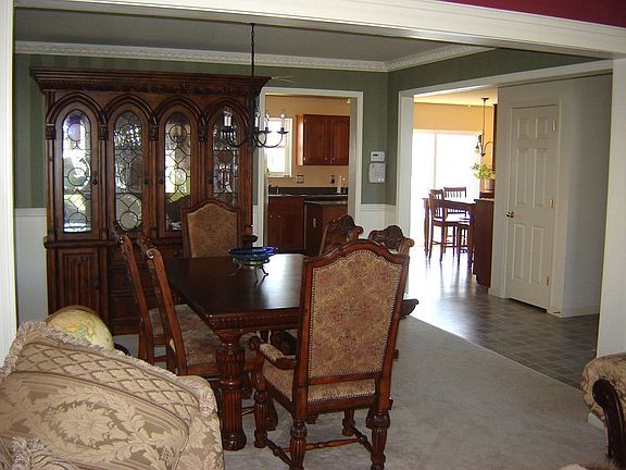 formal dining room