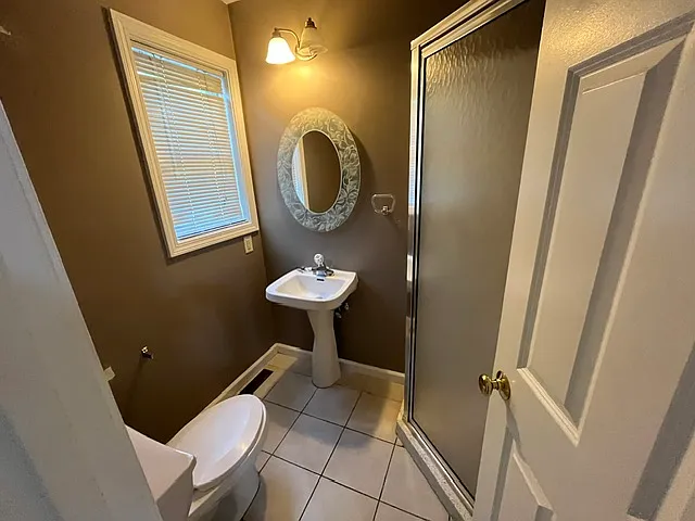 164 Summit St — Photo 17