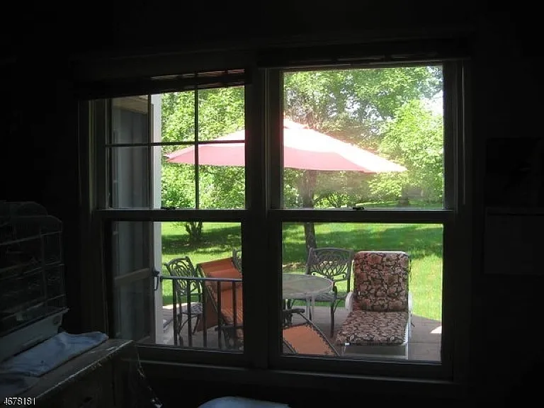 25 Wexford Dr — Photo 8