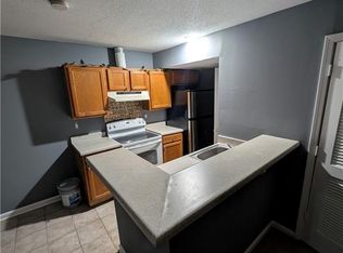 5584 Estates Ct, Norcross, GA 30093