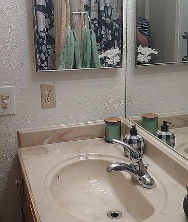 2nd image of 454 Riverfront Dr Unit 102