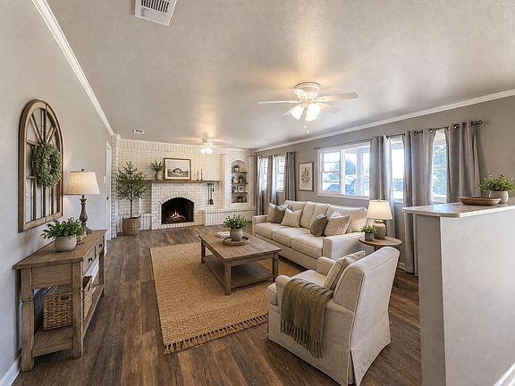 3rd image of 3611 36th St