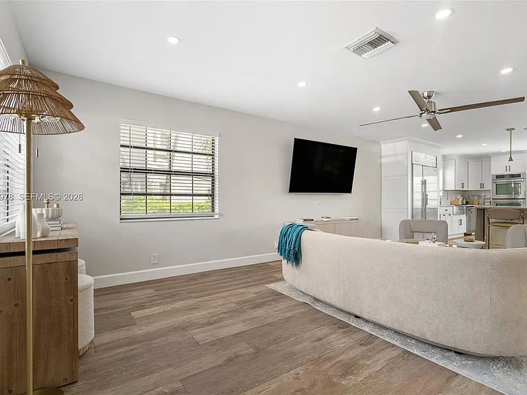 9161 Vineyard Lake Dr #9161 — Photo 8