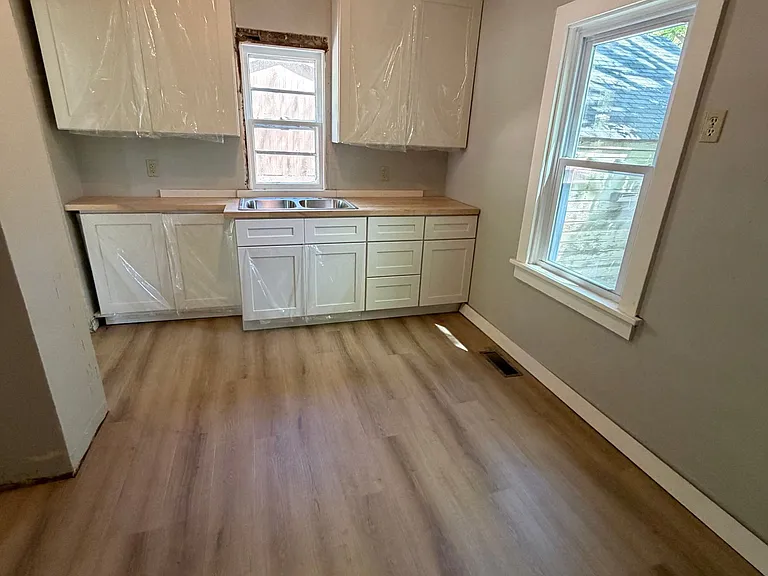 308 Vine Ave — Photo 5