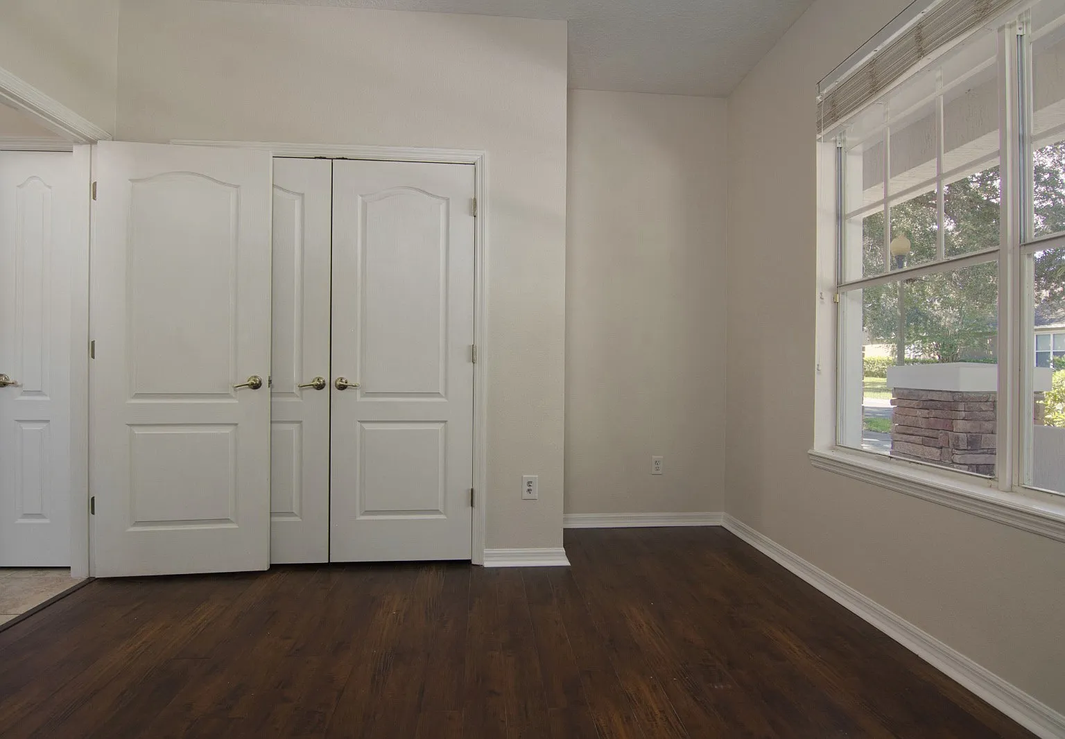 3 bed, 2.5 bath, 2249 sqft, $3,250 — Photo 4