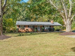 2425 Puetts Chapel Rd, Bessemer City, NC 28016