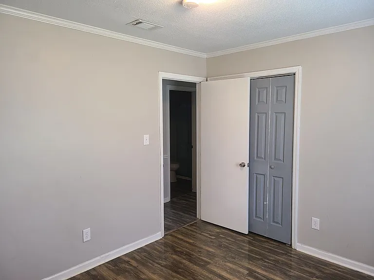 2082 State Highway 172 — Photo 16