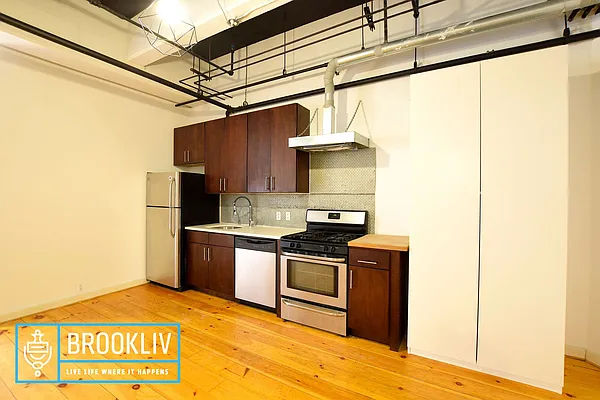 Rented by null | media 23