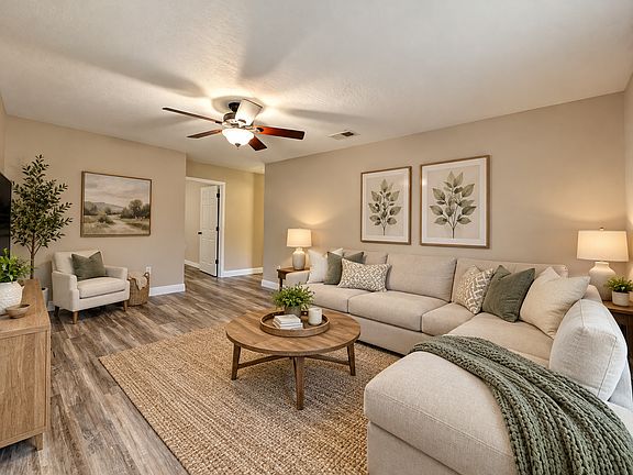 2nd image of 631 Elks Lake Rd #2