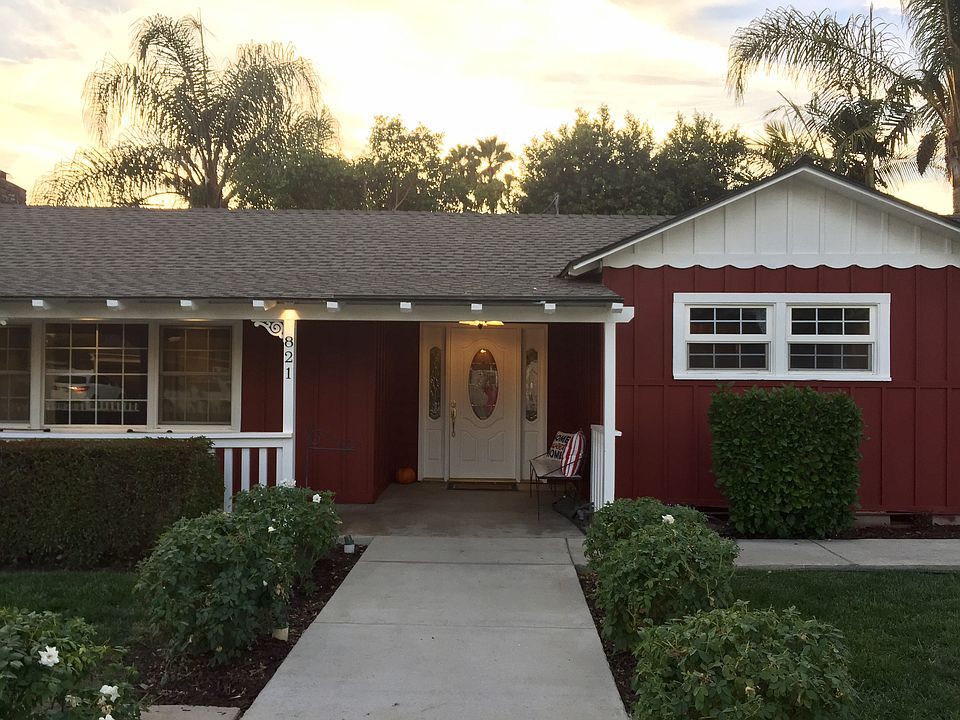 Charming front entry