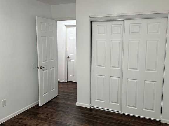 5th image of 3889-3891 Millstone Rd