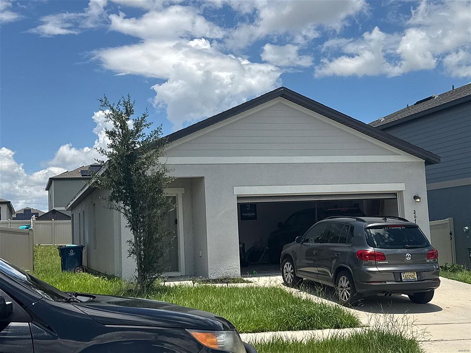 1st image of 2677 Buttercup Ave