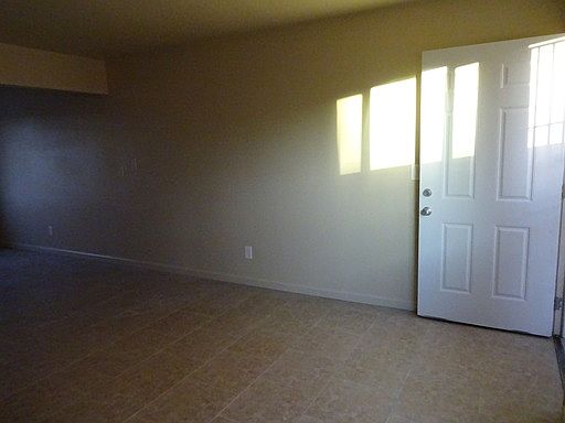 4th image of 21110 Norwalk Blvd APT 1
