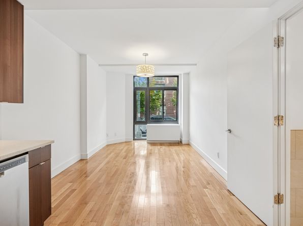 33 Caton Pl APT 2E
