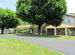 175 Hollow Rd, Sugarloaf, PA 18249