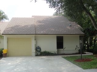 700 Bannock Ct, Palm Beach Gardens, FL 33418