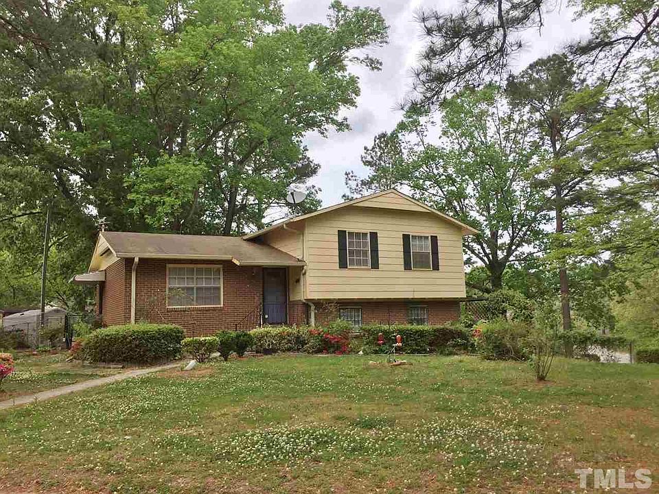 1st image of 1217 Savannah Dr