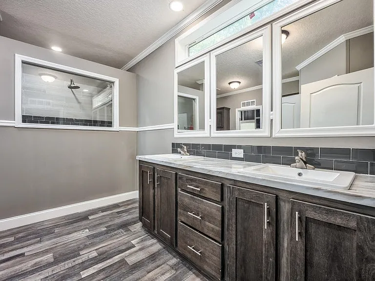 1085 Tallokas Rd — Photo 24