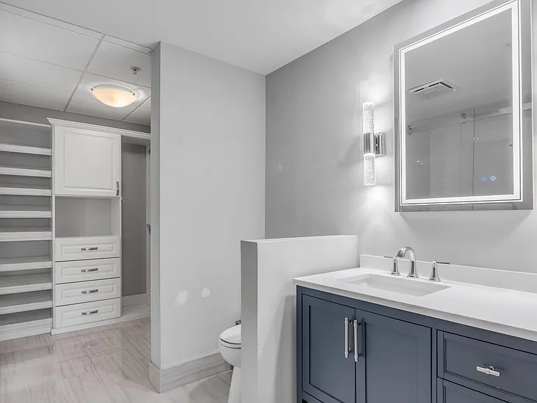350 E Short St #209 — Photo 30